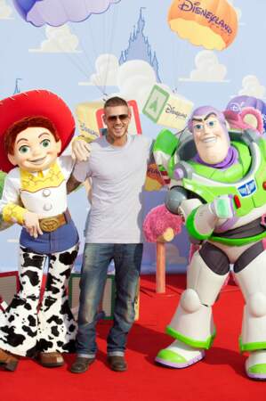 Il est de passage à Disneyland Paris en 2010 pour l'avant-première de Toy Story 3