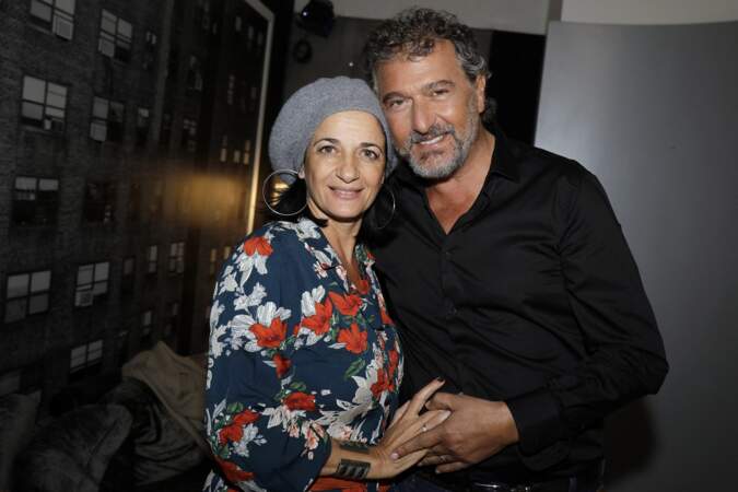 Daniel Lévi et sa femme Sandrine Aboukrat sur le tournage de l'émission L'Instant De Luxe pour la chaîne Non Stop People en septembre 2019.