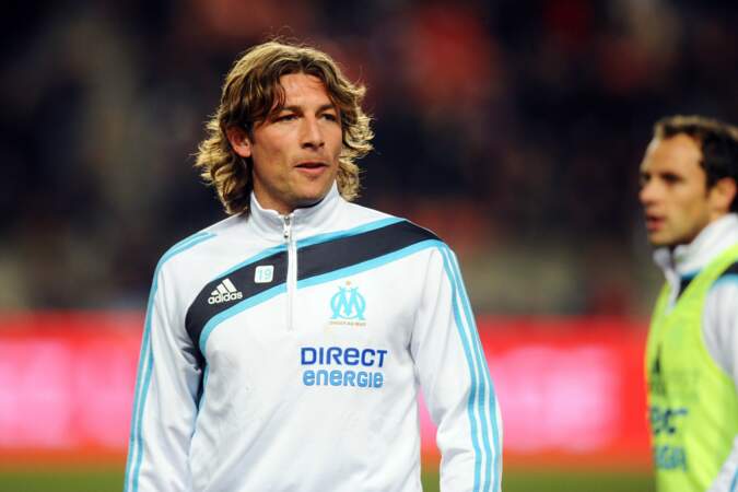 Avant de jouer à Marseille entre 2009 et 2011, où il a d'ailleurs remporté le championnat !