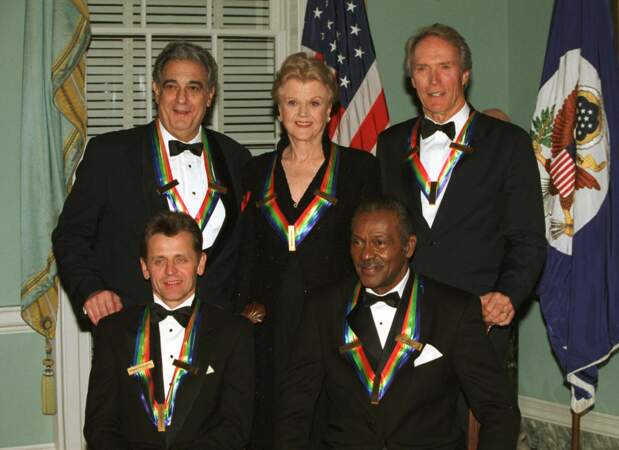 Placido Domingo, Angela Lansbury, Clint Eastwood, Mikhail Baryshnikov, et Chuck Berry en 2000