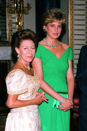 Et voilà la Princesse Margaret (et Diana) en octobre 1992