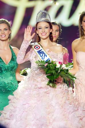 Delphine Wespiser (Miss Alsace) a été choisie pour être Miss France 2012.