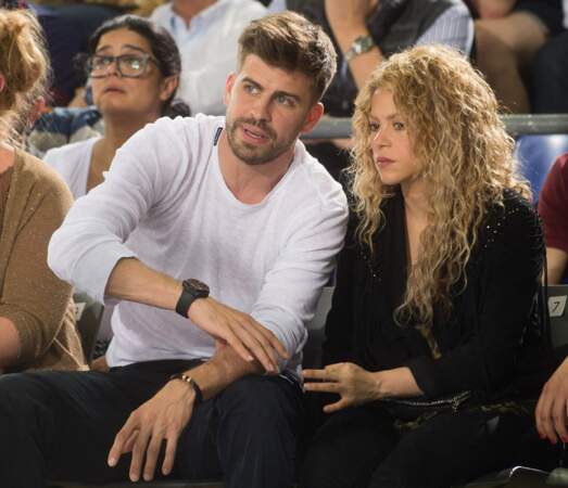 Les soucis se sont accumulés pour Shakira ces derniers temps : même la relation avec le footballeur Gérard Piqué en a souffert. Ils se séparent après 12 ans de vie commune.