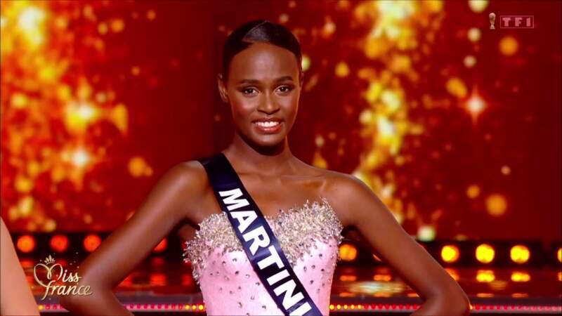 Miss Martinique (Axelle René) : sélectionnée parmi les 5 finalistes