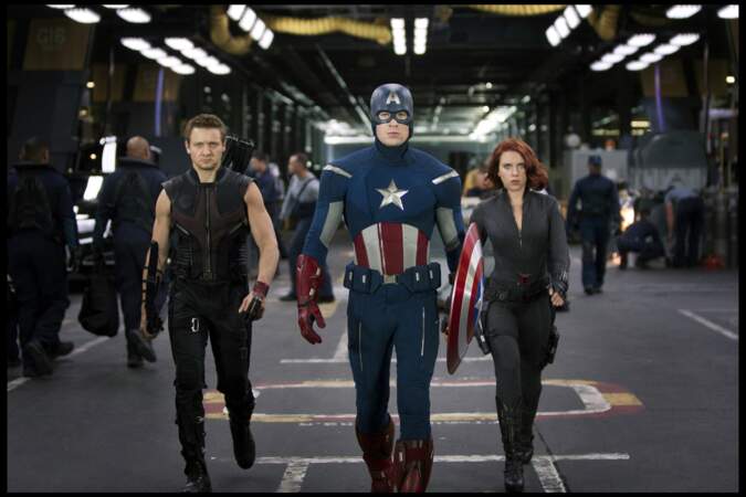En 2012, il se met dans la peau d'un des personnages Marvel, Hawkeye, pour Avengers.