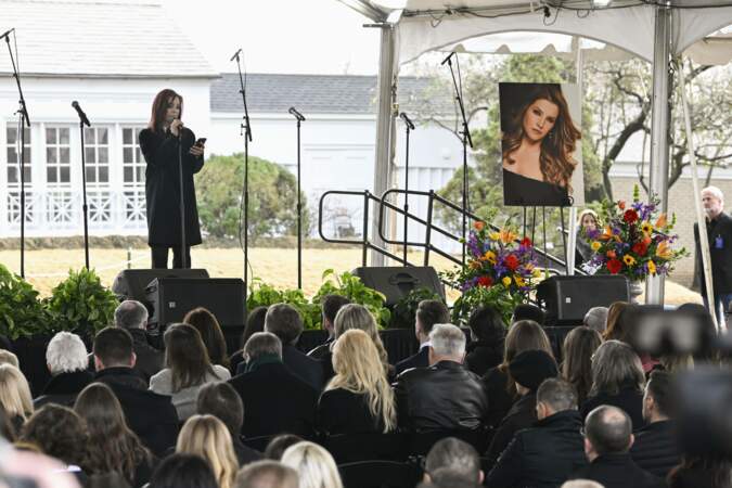 Ce dimanche 22 janvier, une cérémonie en hommage à Lisa Marie Presley a été organisée à Memphis, dans le Tennessee