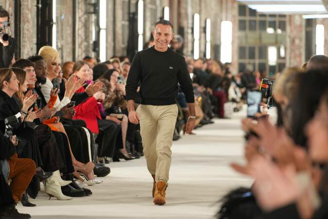 Le styliste Alexandre Vauthier présente sa collection haute couture