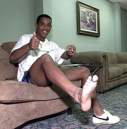 Ronaldo de Assis Moreira dit "Ronaldinho" naît le 20 mars 1980 à Porto Alegre au Brésil 