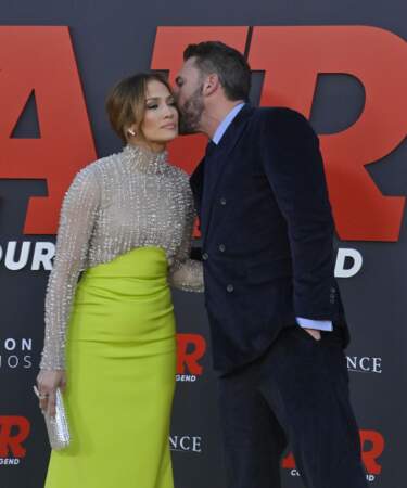 Ben Affleck Jennifer Lopez et Ben Affleck très amoureux à l'avant-première mondiale du film Air