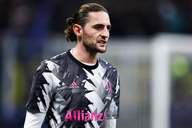 On le découvre ici en mars 2023, avec son club actuel de la Juventus Turin, où il a signé depuis 2019. 
