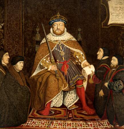 Henri VIII Tudor, sacré roi en 1509, est resté célèbre pour ses 6 épouses.