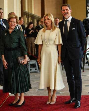 Le prince Pavlos de Grèce accompagné de son épouse, la princesse Marie-Chantal, et de sa mère, la reine Anne-Marie 