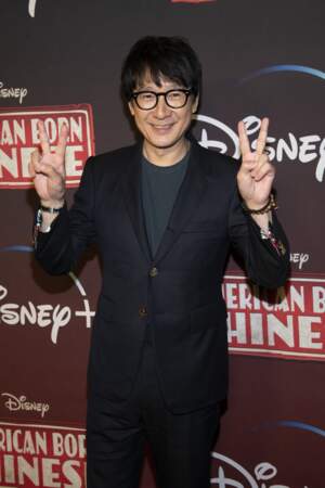 Ke Huy Quan vous donne rendez-vous dès le 24 mai sur Disney+ pour le lancement de la série Américain de Chine !