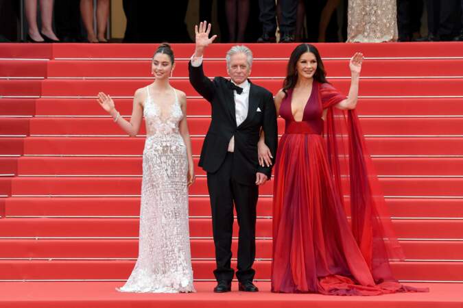 Michael Douglas, Catherine Zeta et leur fille Carys Zeta Douglas ont fait sensation à Cannes
