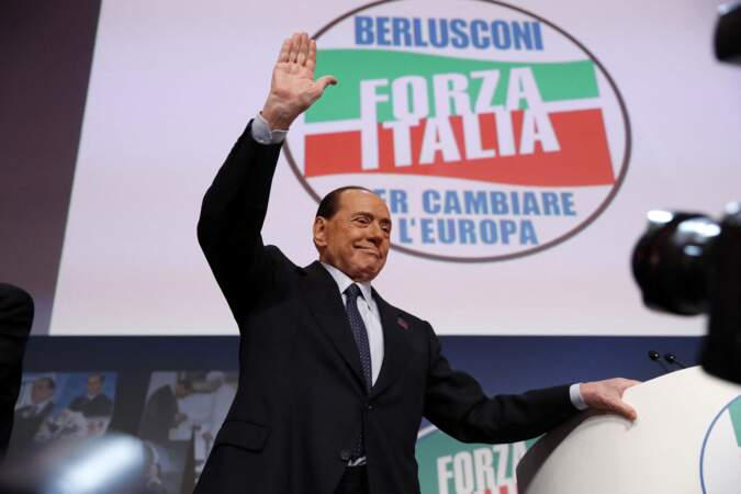 Silvio Berlusconi sera à trois reprises président du Conseil des ministres en Italie