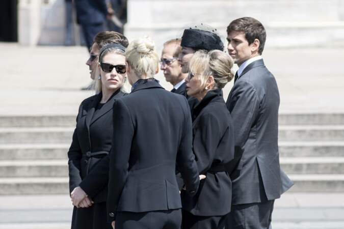 Obsèques de Silvio Berlusconi : retour sur le dernier adieu au Cavaliere