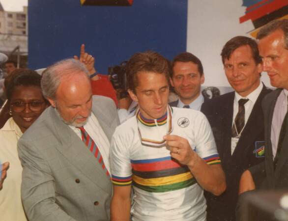 Greg LeMond est un ancien cycliste américain.
