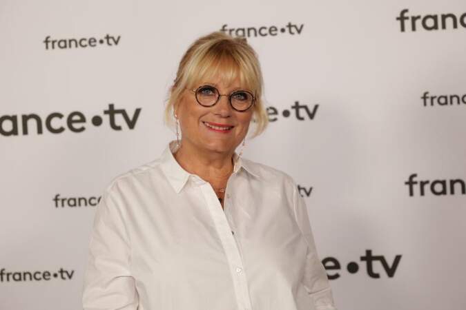 Catherine Matausc, elle, quitte France Télévisions à 63 ans à la suite de la suppression de l’édition nationale du 19/20