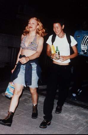 Madonna a succombé au charme de quelques femmes, notamment la mannequin Jimmy Shimizu