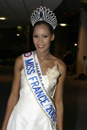 Miss France 2003, Corinne Coman