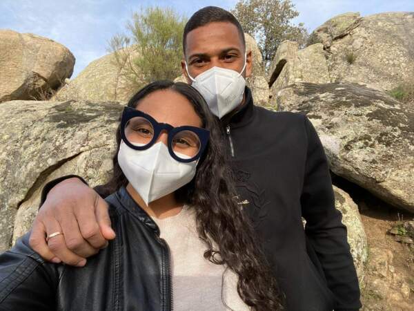En avril 2020, le couple se confine face à la pandémie du coronavirus.
