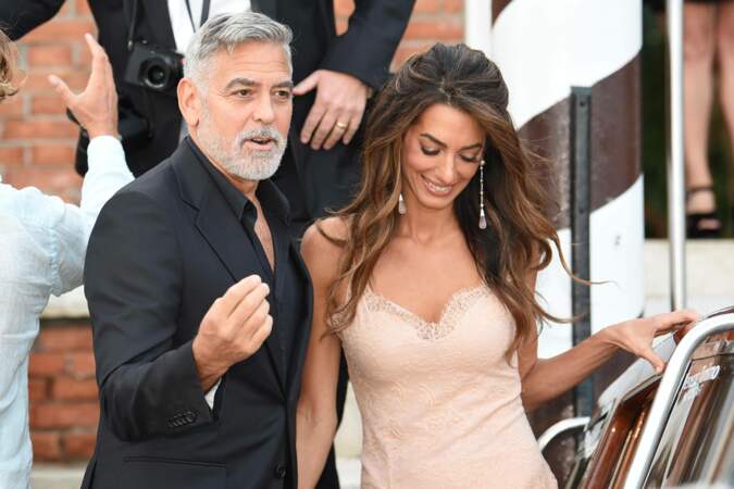 mais aussi George Clooney et sa femme, qui vivent en Italie, avaient également fait le déplacement...