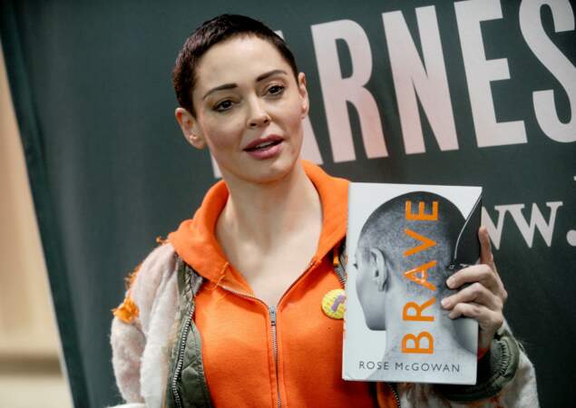 En 2018, elle fait la promotion de son autobiographie Brave, dans laquelle elle révèle avoir été agressée sexuellement 