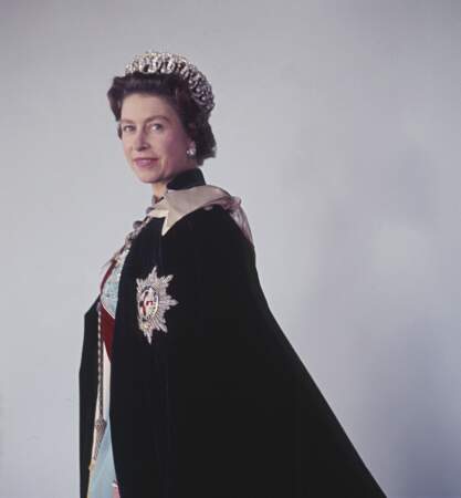 Le 8 septembre 2022, après 70 ans de règne, Elizabeth II décédait au château de Balmoral en Écosse. Elle avait 96 ans.