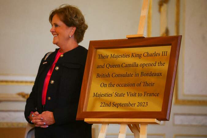 Charles III et Camilla Parker Bowles accueillis à la mairie de Bordeaux 