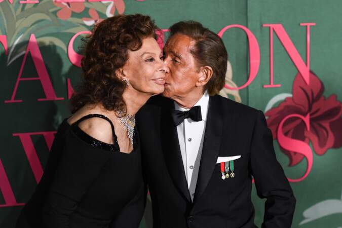 En 2009, Sophia Loren entre dans le Guiness Book en tant qu'actrice italienne la plus primée au monde. 