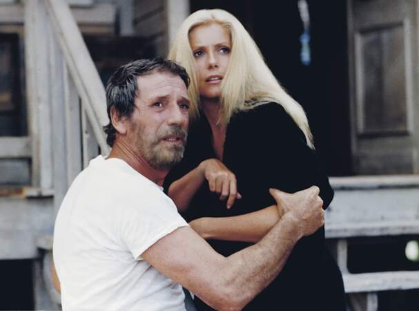 Avec Yves Montand  dans Le sauvage, de Jean-Paul Rappeneau (1975)