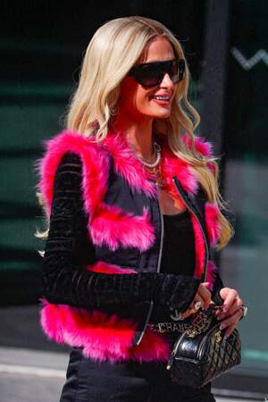 Paris Hilton a opté pour un look "Barbie girl"