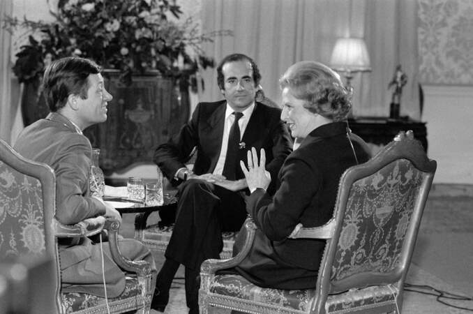 Jean-Pierre Elkabbach et Alain Duhamel face à Margaret Thatcher en 1980 pour "Cartes sur table".