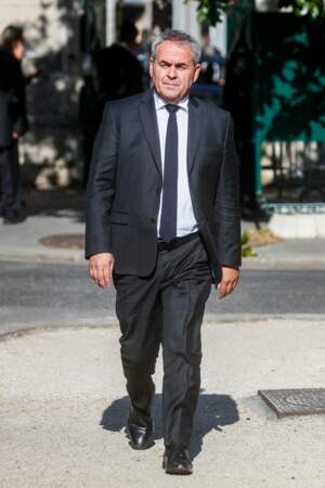 Xavier Bertrand, le président de la région Hauts-de-France, comptait aussi parmi les nombreux politiques présents sur place