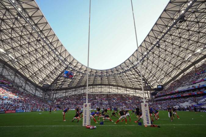 L'espace d'un match, le stade Vélodrome de Marseille a laissé le rugby s'installer