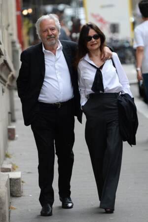 Avant de devenir la compagne de Pierre Arditi (en 1986), Évelyne Bouix a eu un autre célèbre mari
