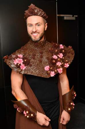 Christian Millette se tient prêt pour le défilé d'ouverture du salon du chocolat
