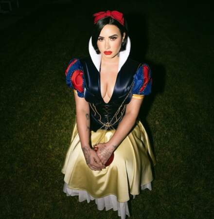 Demi Lovato est retombée dans l'univers Disney en reproduisant le costume de Blanche Neige.