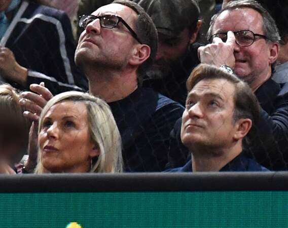 Laurence Ferrari et son mari Renaud Capuçon ne lachent pas de vue la petite balle jaune. 