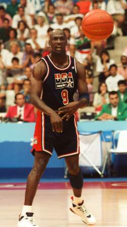 Aux JO de 1992 à Barcelone, les États-Unis proposent une Dream Team pour son équipe de basket.