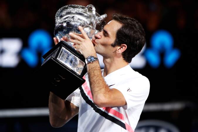 En septembre 2021, Roger Federer est devenu milliardaire grâce à ses activités hors tennis. Son sport ne lui a rapporté "que" 130 millions de dollars en carrière (121 millions d'euros).