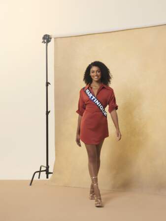 Miss Martinique 2023, Chléo Modestine, est étudiante en deuxième année de BTS Commerce International et mesure 1,75 m