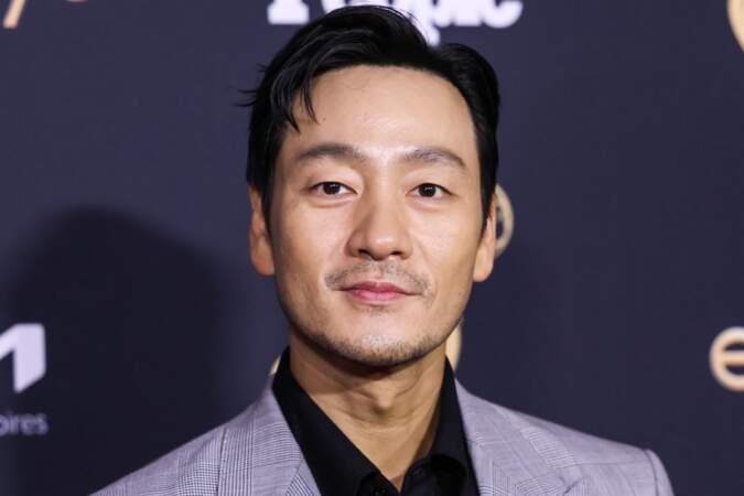 Il a joué dans de nombreuses séries coréennes et sera prochainement au casting du k-drama Karma, attendu sur Netflix.