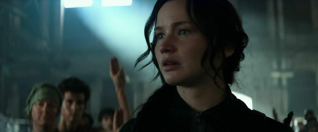La voici encore une fois dans le rôle de Katniss dans Hunger Games : la révolte, partie 1