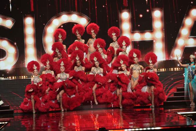 Les danseuses du Moulin Rouge débarquent dans la cérémonie Miss France 2024 !