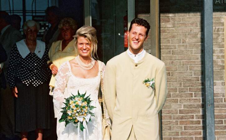 Le 1er août 1995, il épouse Corinna Betsch à Kerpen
