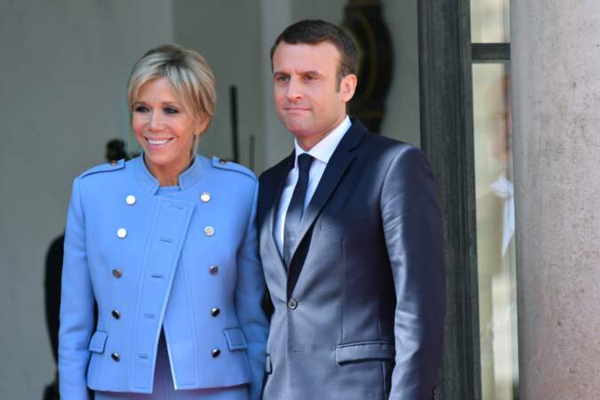 Concernant leurs 24 ans d’écart, Brigitte Macron a révélé, "C'est une plaisanterie entre nous, on ne vit pas un instant dans la différence d'âge",  dans le magazine Elle