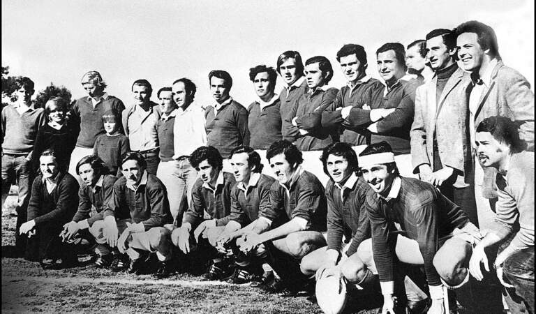 Le 13 octobre 1972, un vol entre Montevideo (Uruguay) et Santiago (Chili) est victime d’un crash. A son bord, 45 passagers dont les 19 membres d’une équipe de rugby.