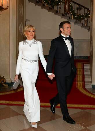 En 2007, Emmanuel Macron épouse la femme de sa vie, Brigitte Macron