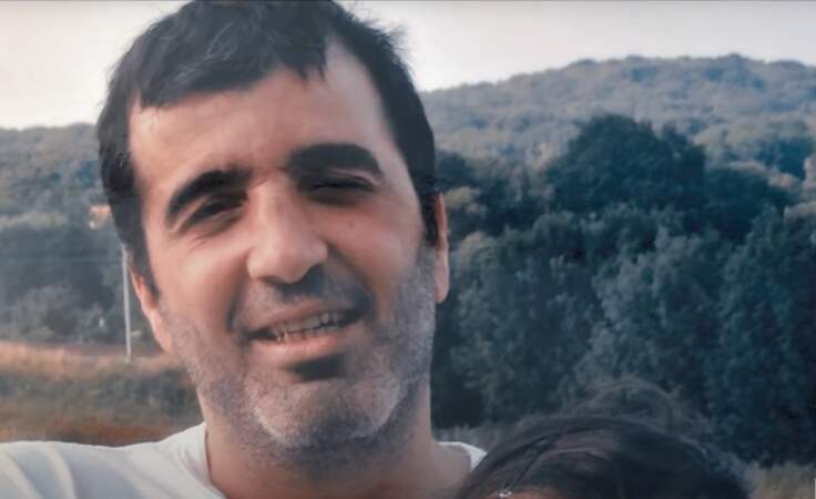 Samy Souied est abattu par un commando de motards casqués le  14 septembre 2010. En 2021, Arnaud Mimran sera accusé de "meurtre en bande organisée".